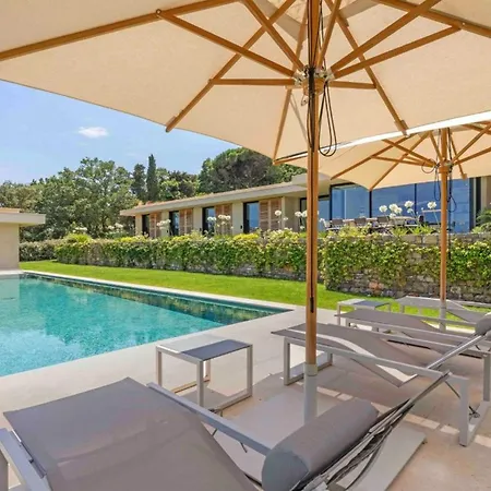 Erikantibesparadise Antibes